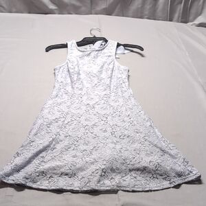 Speechless Womens Silver Gray‎ Lace Mini Dress Tie Floral Back Size S